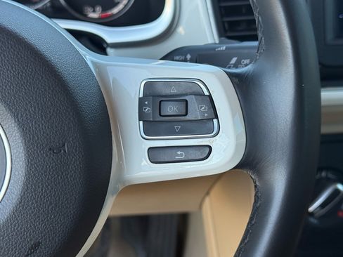 Used 2014 Volkswagen Beetle 1.8T image 20