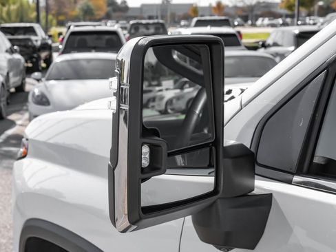 Used 2024 Chevrolet Silverado 3500 High Country w/ High Country Premium Package image 35