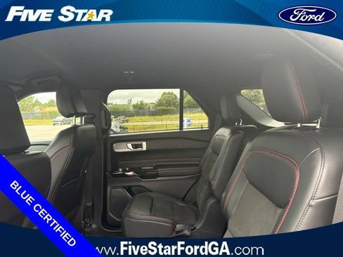 Used 2023 Ford Explorer ST-Line w/ Class IV Trailer Tow Package RWD image 11