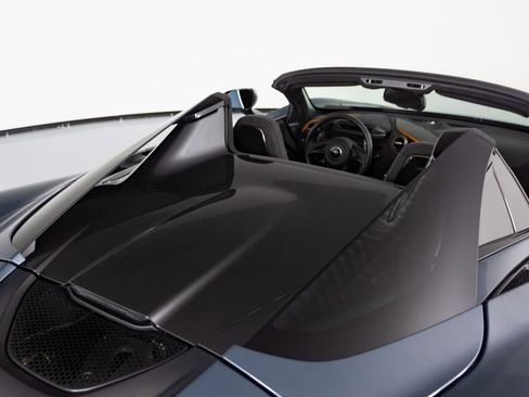 Used 2022 McLaren 720S Performance image 43
