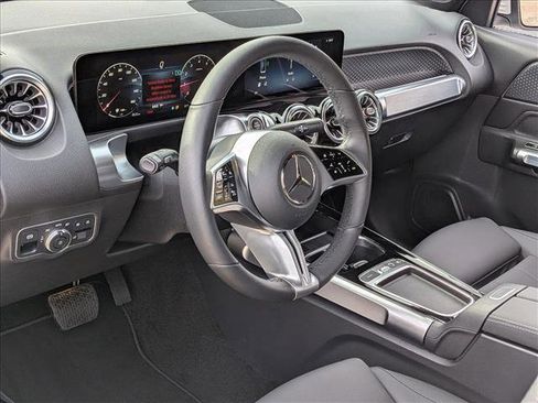 Certified 2026 Mercedes-Benz GLB 250 image 10