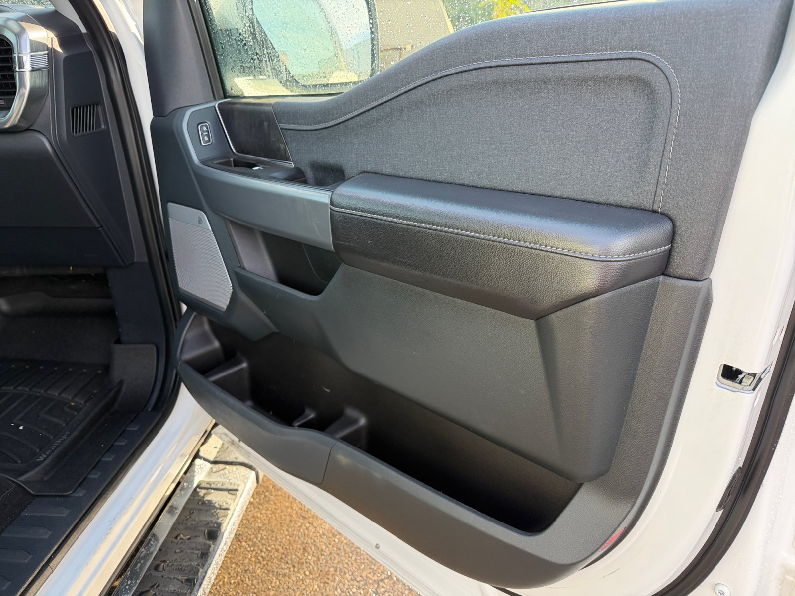 Used 2021 Ford F150 Lariat w/ Max Trailer Tow Package AWD/4WD image 17