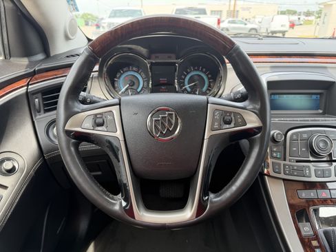 Used 2011 Buick LaCrosse CXS FWD image 15