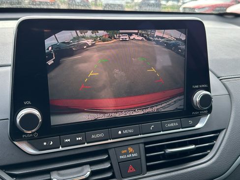 Used 2019 Nissan Altima 2.5 SV image 34