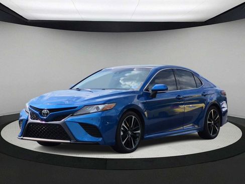 Used 2018 Toyota Camry XSE w/ Driver Assist Package FWD image 4