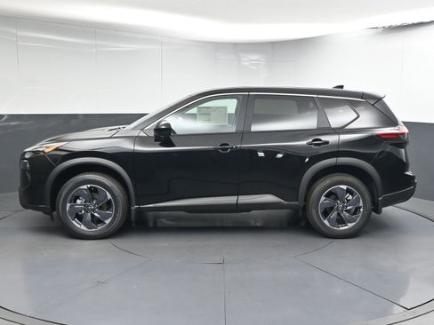 New 2026 Nissan Rogue SV image 5