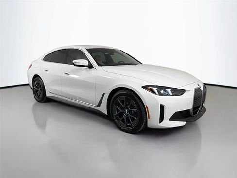New 2026 BMW i4 xDrive40i w/ Parking Assistance Package AWD/4WD image 6