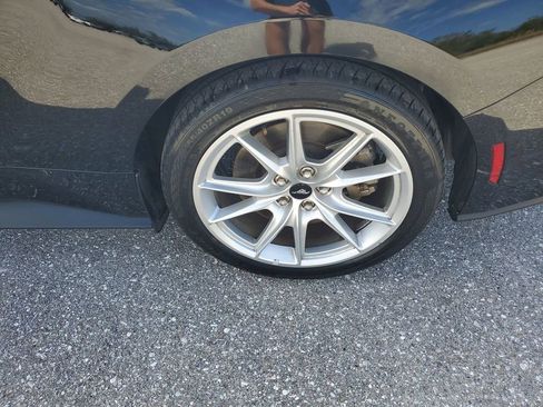 Used 2024 Ford Mustang GT Premium image 19