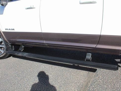 Used 2024 RAM 2500 Limited w/ Towing Technology Group image 12