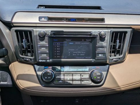 Used 2014 Toyota RAV4 XLE FWD image 17