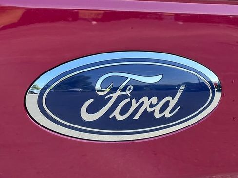 Used 2019 Ford F150 XLT w/ Equipment Group 302A Luxury AWD/4WD image 46