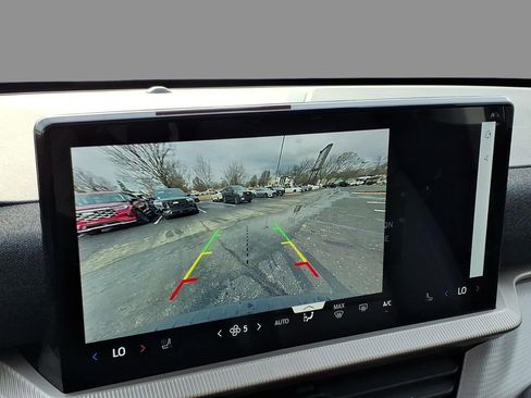 New 2026 Ford Explorer Active image 26