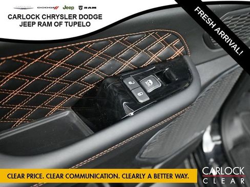 Used 2023 Jeep Grand Cherokee L Summit w/ Luxury Tech Group V image 32