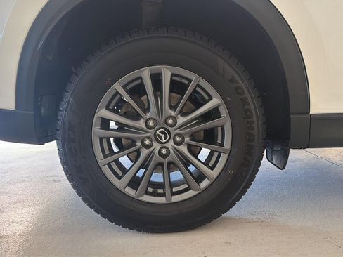 Used 2021 MAZDA CX-5 Touring image 31