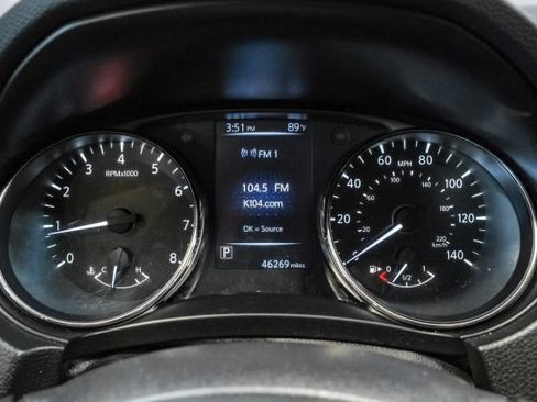 Used 2018 Nissan Rogue Sport S w/ S Appearance Package FWD image 29