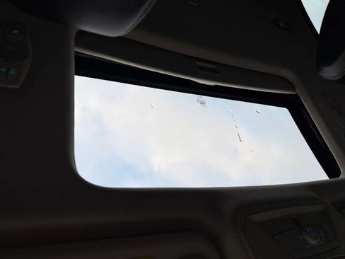 Used 2012 Ford Focus Titanium image 15