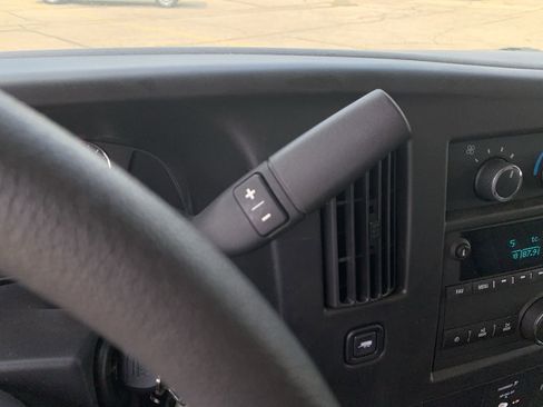 New 2024 GMC Savana 4500 w/ Power Convenience Package image 17