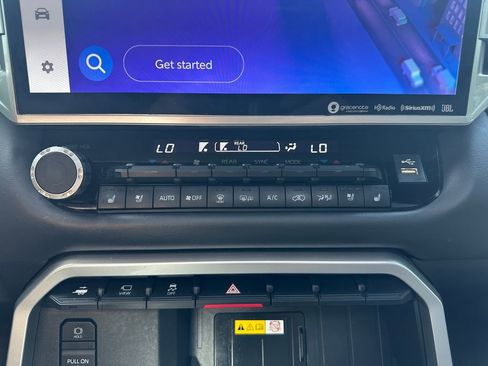 Used 2023 Toyota Sequoia Platinum AWD/4WD image 23