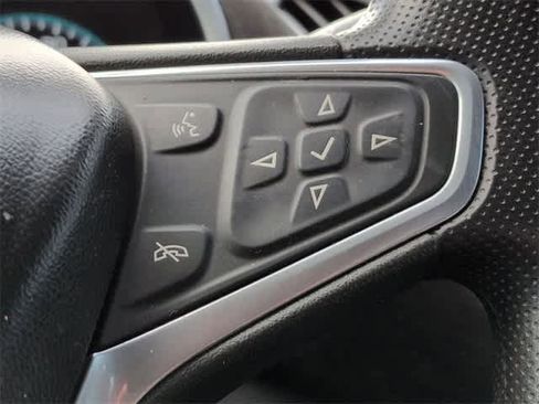 Used 2023 Chevrolet Malibu LT image 24