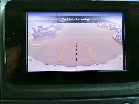 Used 2024 RAM ProMaster 2500 w/ Convenience Group FWD image 16
