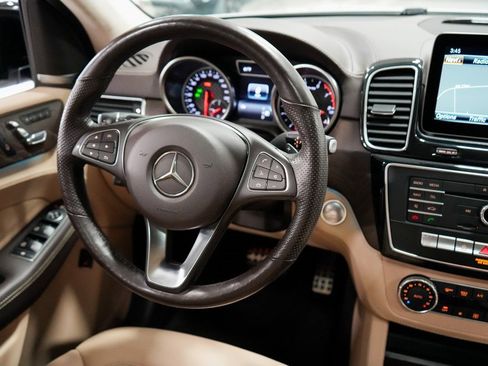 Used 2019 Mercedes-Benz GLE 43 AMG 4MATIC w/ Premium 2 Package image 13