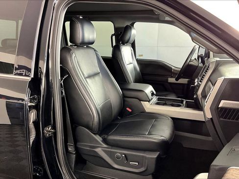 Used 2017 Ford F250 Lariat w/ Lariat Ultimate Package image 9