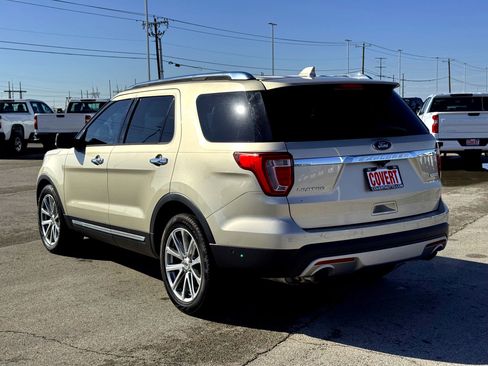 Used 2017 Ford Explorer Limited w/ Equipment Group 301A image 9