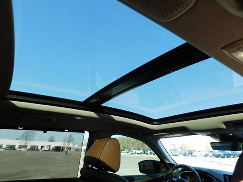 Used 2026 Acura MDX w/ Advance Package image 6