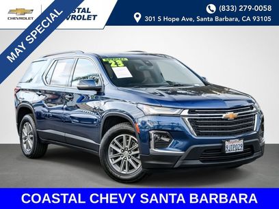 Used 2023 Chevrolet Traverse LT