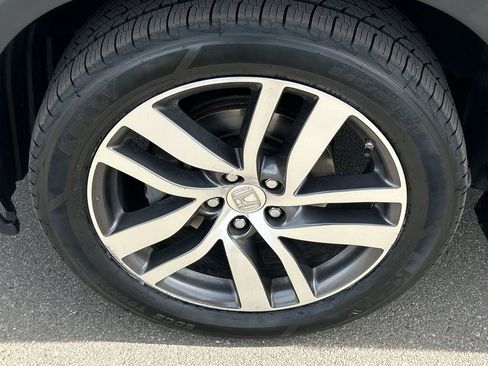 Used 2017 Honda Pilot Elite image 34