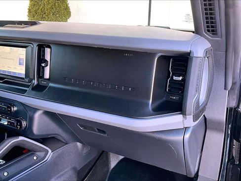 Used 2022 Ford Bronco Big Bend image 19