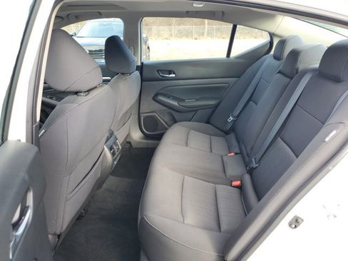 Certified 2019 Nissan Altima 2.5 SV image 28