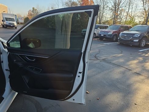 Used 2021 Subaru Legacy Limited w/ Popular Package #2 image 42