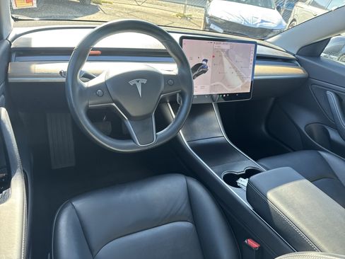 Used 2018 Tesla Model 3 Long Range image 22