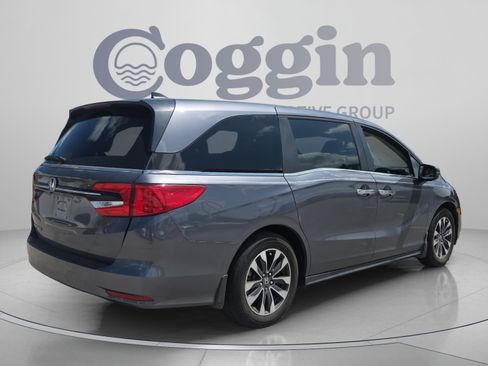 Certified 2024 Honda Odyssey EX-L image 5