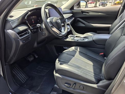 Used 2023 INFINITI QX60 Luxe w/ Cargo Package image 15