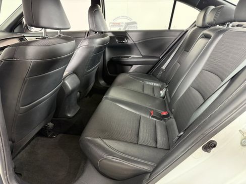 Used 2016 Honda Accord Sport image 7