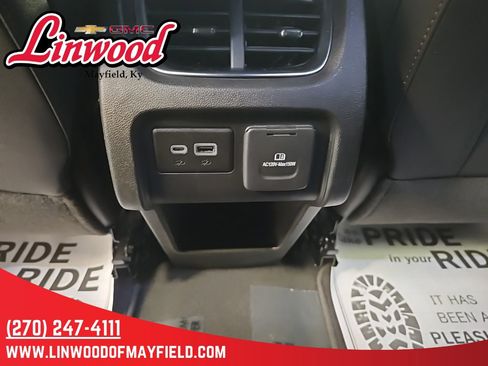 Used 2024 Chevrolet Blazer Premier image 14