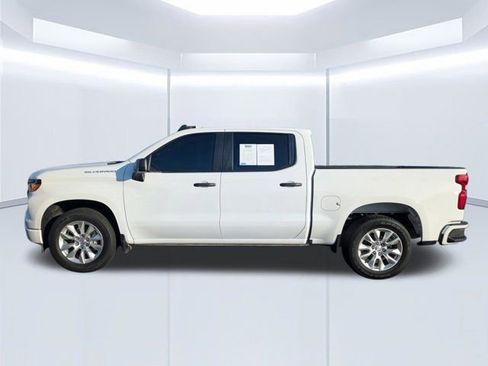 Used 2024 Chevrolet Silverado 1500 Custom image 6