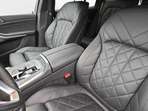 Used 2024 BMW X5 xDrive40i AWD/4WD image 15