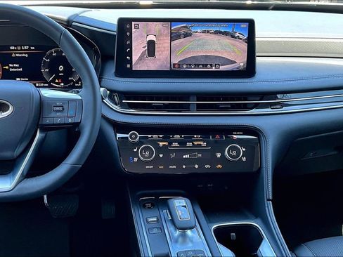 Certified 2026 INFINITI QX60 Luxe w/ Cargo Package FWD image 11