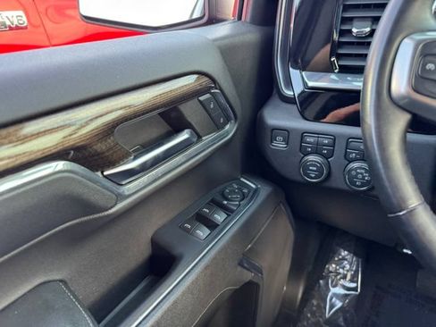 Used 2023 Chevrolet Silverado 1500 RST AWD/4WD image 30