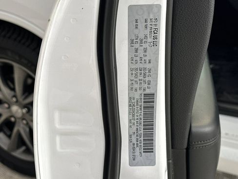 Used 2017 Dodge Durango GT image 20