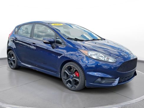 Used 2016 Ford Fiesta ST FWD image 1
