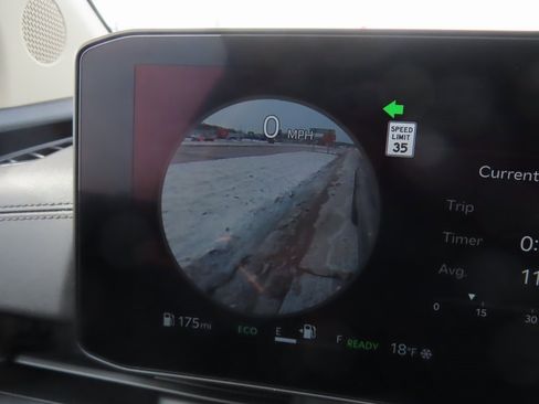 New 2026 Kia Carnival SX image 12