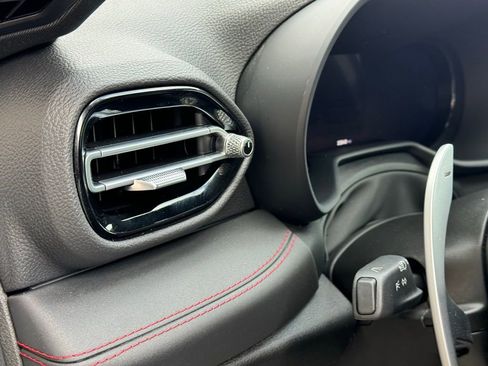 Used 2024 Dodge Hornet R/T image 16