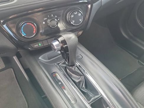 Used 2022 Honda HR-V LX image 30