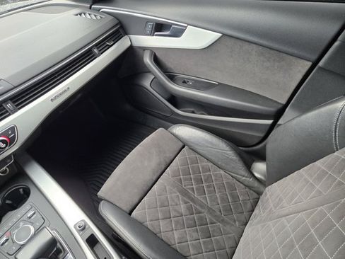 Used 2019 Audi S4 Premium w/ Convenience Package AWD/4WD image 13