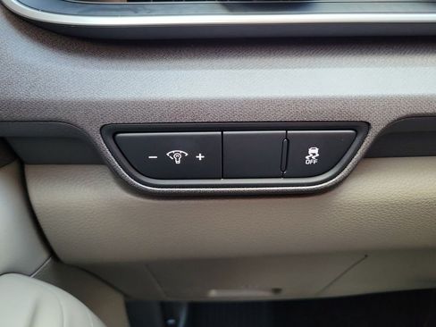 New 2026 Kia Carnival EX FWD image 25