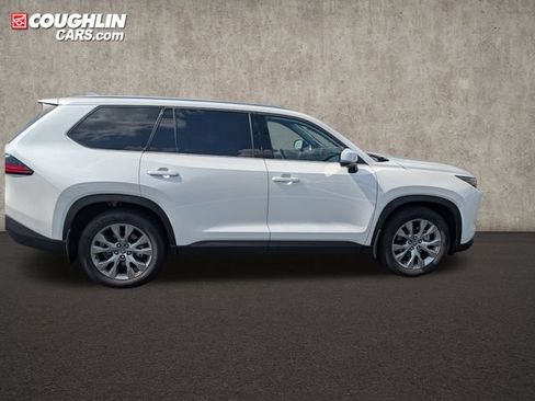 Used 2026 Toyota Grand Highlander AWD Hybrid image 8